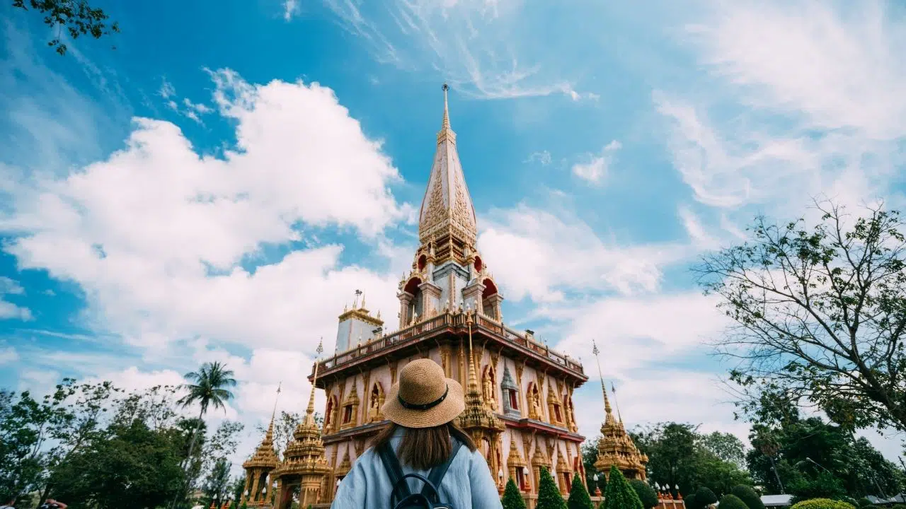 Woman-Travel-Chaithararam-Temple-Thailand