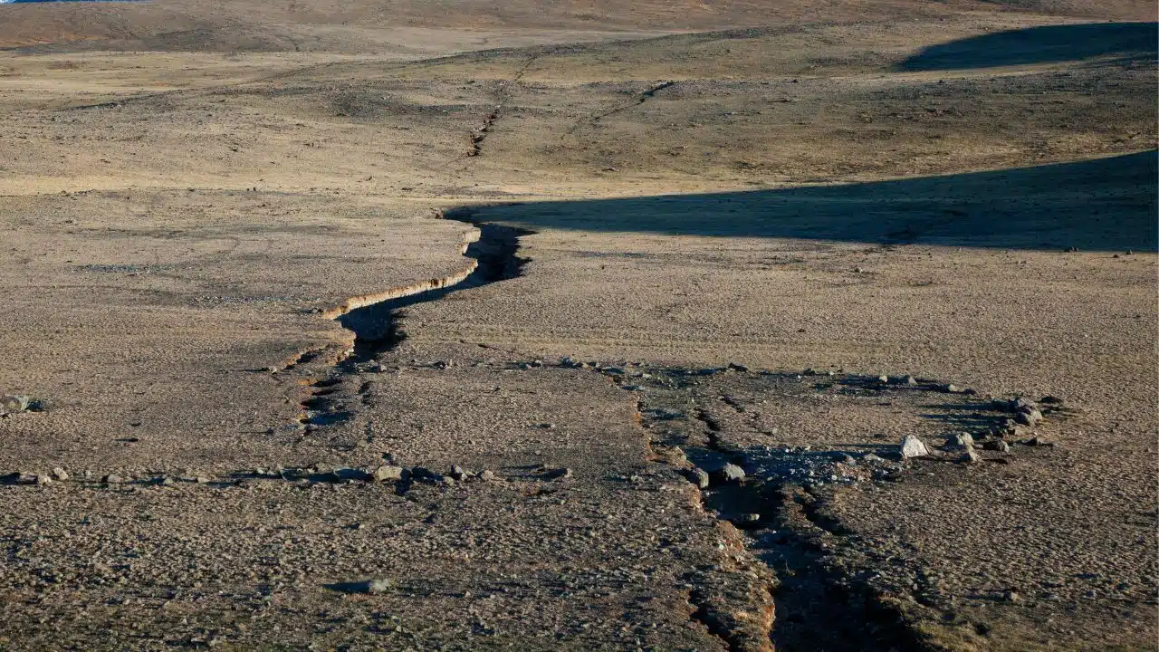 Earthquake-Safety-Precautions-In-Hawaii