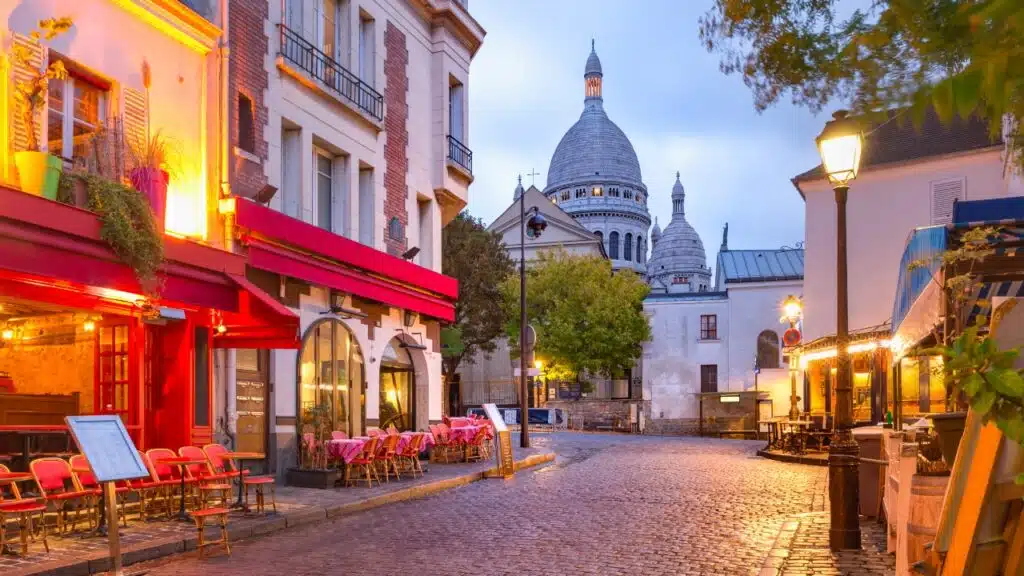 Best-Time-To-Visit-Paris